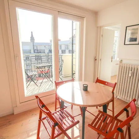 Bright With Balcony In The Center * Lille