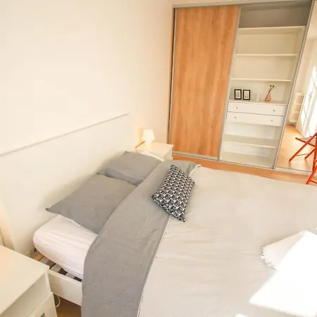 Bright With Balcony In The Center Lejlighed *